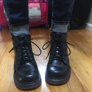 Dr Martens Yolanda Boot